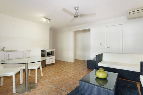 Paradise On The Beach Resort - Accommodation ACT 3