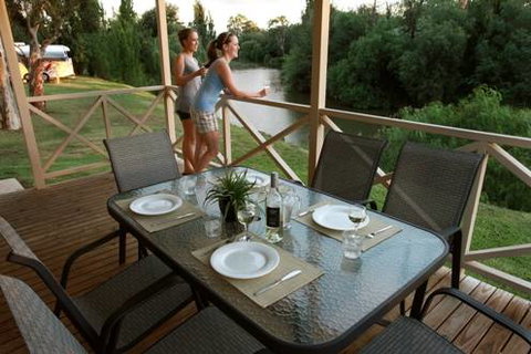 Paradise Tourist Park - Accommodation ACT 2