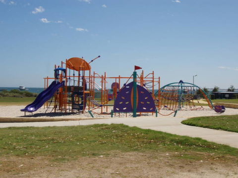 Pinnacles Holiday Park - Accommodation ACT 5