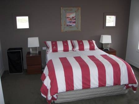 Portside Links - Accommodation ACT 1