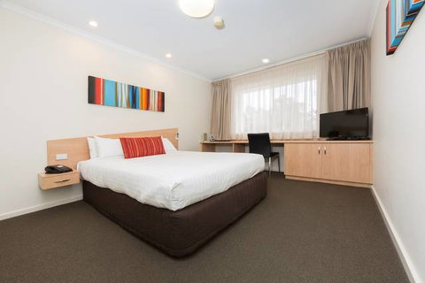 Premier Hotel & Apartments - Accommodation ACT 0