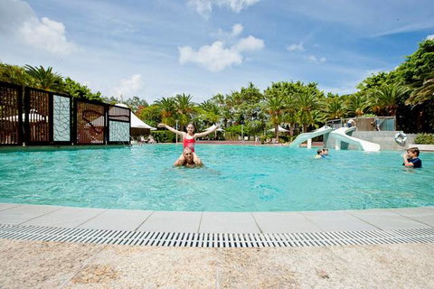 RACV Royal Pines Resort - Accommodation ACT 4