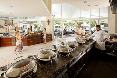 RACV Royal Pines Resort - Accommodation ACT 8