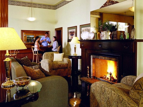 Royal Exchange Hotel - Accommodation ACT 0