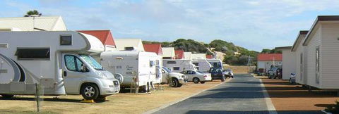 Seaspray Beach Holiday Park - Accommodation ACT 1