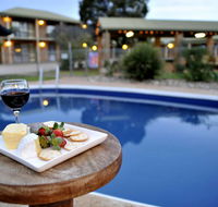 Statesman Motor Inn - Accommodation ACT