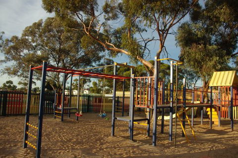Acclaim Prospector Holiday Park - Accommodation ACT 5