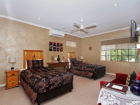 Armadale Cottage Bed And Breakfast - Accommodation ACT 6