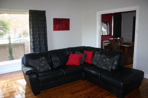 Banksia Cottage - Accommodation ACT 7