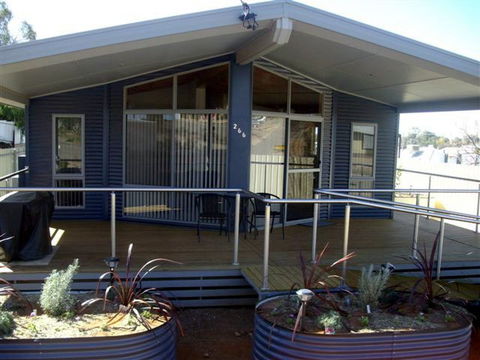 The Real McCoy Holiday Accommodation - Accommodation ACT 0