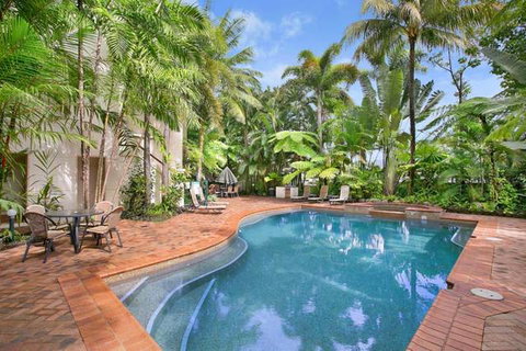 Tropic Towers Apartments - Accommodation ACT 5