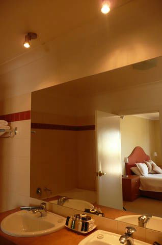 Wagga RSL Club Motel And Apartments - Accommodation ACT 3