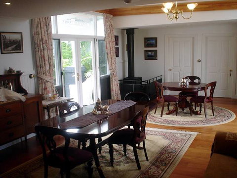 Walton House B&B - Accommodation ACT 2