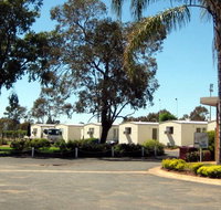 West Wyalong Caravan Park - Accommodation ACT