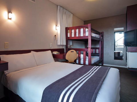 Y Hotel City South - Accommodation ACT 1