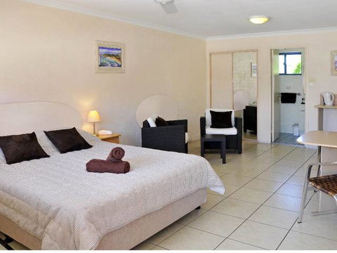 Yamba Twin Pines Motel - Accommodation ACT 0