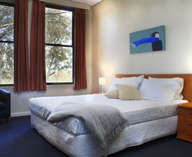 George Kerferd Hotel - Accommodation ACT 5