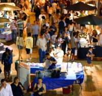 Surfers Paradise Beachfront Markets - Accommodation ACT
