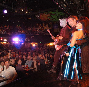 Draculas - Gold Coast - Accommodation ACT 4