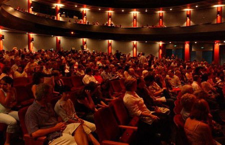 Riverside Theatre - Accommodation ACT 3