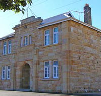 Memorial Hall - Accommodation ACT