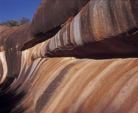 Elachbutting Rock - Accommodation ACT 0