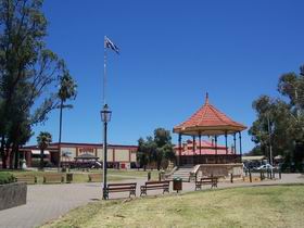 Gladstone Square - Accommodation ACT 0
