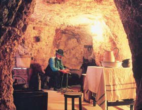 Umoona Opal Mine And Museum - Accommodation ACT 0
