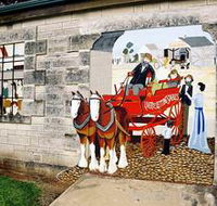 Millicent Murals - Accommodation ACT