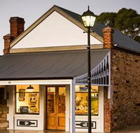 Hither and Yon Wines - Accommodation ACT