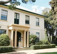 Franklin House - Accommodation ACT