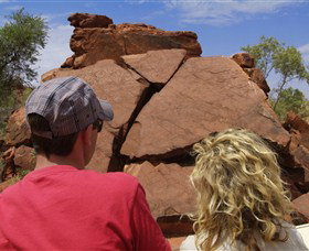 Ewaninga Rock Carvings Conservation Reserve - Accommodation ACT 0