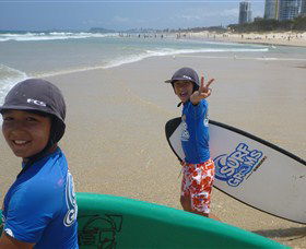 Broadbeach Surf School - Accommodation ACT 0
