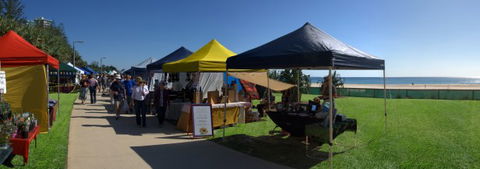 Burleigh Heads Markets - Accommodation ACT 7