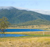 Lake Elphinstone - Accommodation ACT