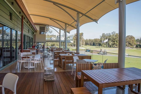 Club Catalina - Accommodation ACT 3