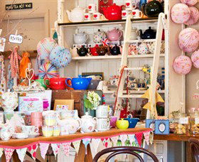 The Berry Tea Shop - Accommodation ACT 0