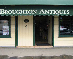 Broughton Antiques - Accommodation ACT 0