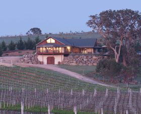 Tenterfield NSW Accommodation ACT
