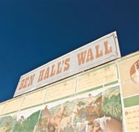 Ben Hall Wall - Accommodation ACT
