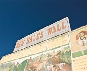 Ben Hall Wall - Accommodation ACT 0