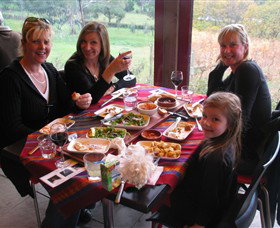 Brandy Creek Wines & View Cafe - Accommodation ACT 8
