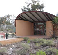 Barna Mia Native Animal Sanctuary - Accommodation ACT