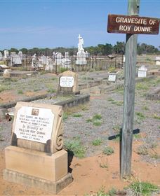 Blackall Cemetery - Accommodation ACT 0