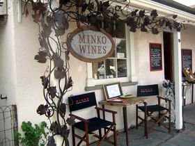 Minko Wines And Providore - Accommodation ACT 0