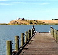 Point Malcolm Lighthouse - Accommodation ACT