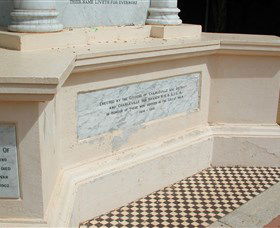 Charleville War Memorial - Accommodation ACT 3
