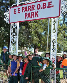 EE Parr O.B.E. Park - Accommodation ACT 1