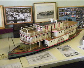 Wentworth Model Paddlesteamer Display - Accommodation ACT 0