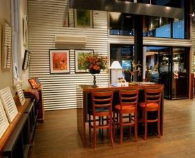 Artback Australia Gallery And Cafe - Accommodation ACT 1